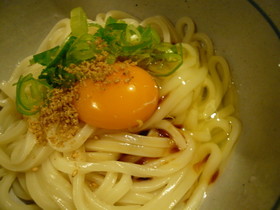 冷凍うどんで☆釜玉うどん☆簡単ランチに